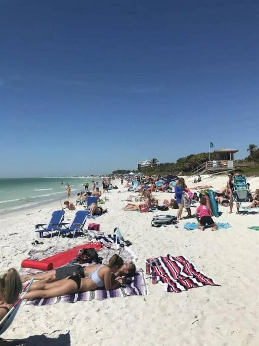 Lovely 1 Bedroom Unit Across From Lido Key Beach Sarasota Exterior photo